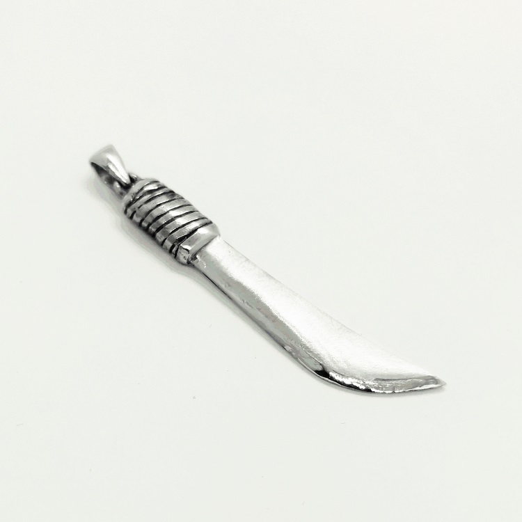 machete pendant