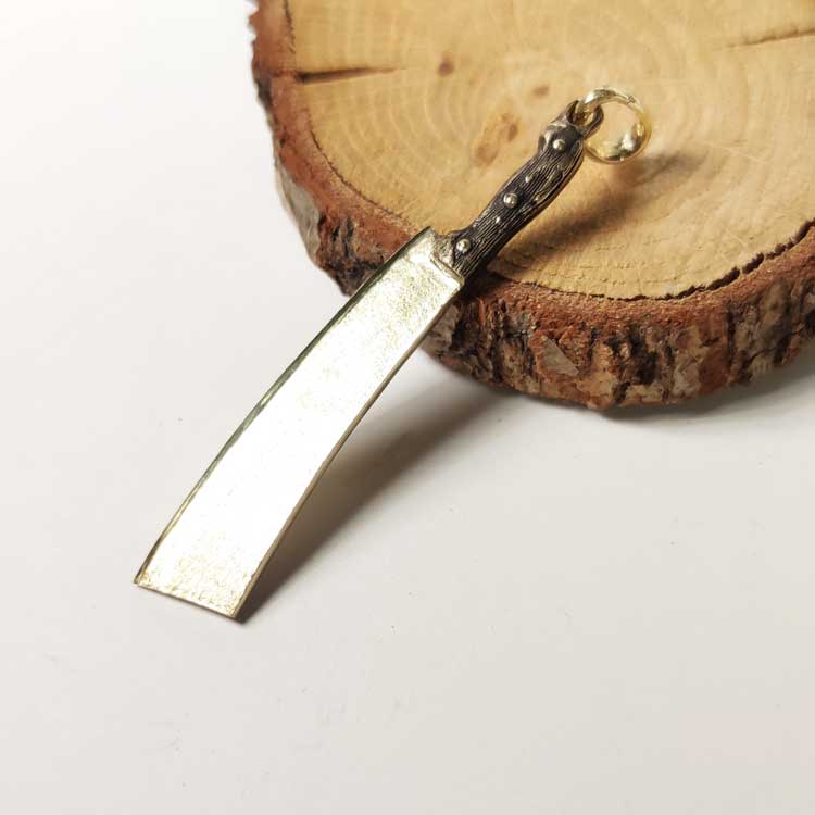 machete pendant