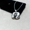 pussy necklace