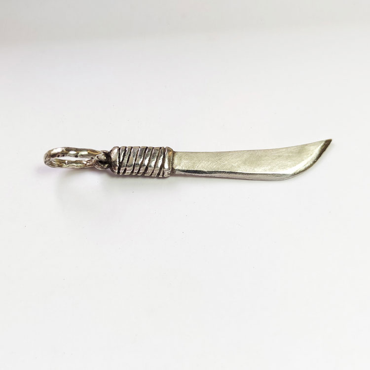machete pendant