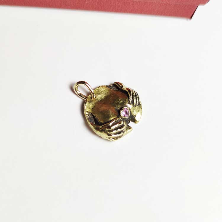 erotic pendant