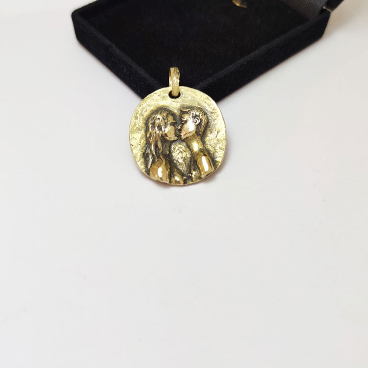 lesbian pendant